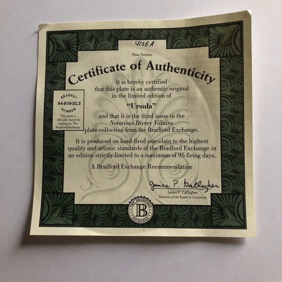 4 plate Notorious Disney Villains collection - Picture 6 of 12